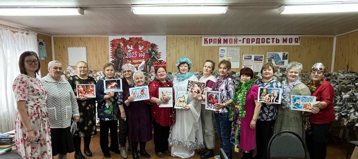 Праздничная программа «Новогодний огонёк» в Полуяновском филиале