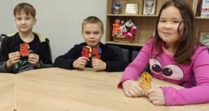 Мастер-класс «Новогодняя игрушка»: Лошадка — символ 2026 года в Булашовской библиотеке