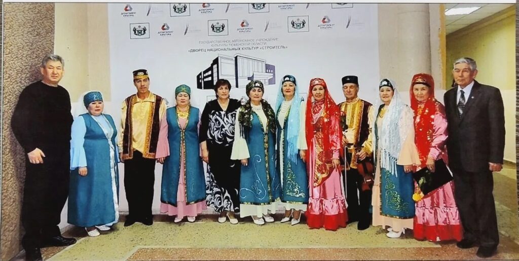 Интервью с Розой Набиевной: как песня помогла пережить потерю и создать легендарный ансамбль «Яшьлеккә сәяхәт»