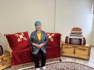 Интервью с Розой Набиевной: как песня помогла пережить потерю и создать легендарный ансамбль «Яшьлеккә сәяхәт»